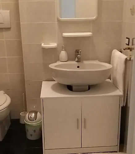 A Fronte Mare Apartment *